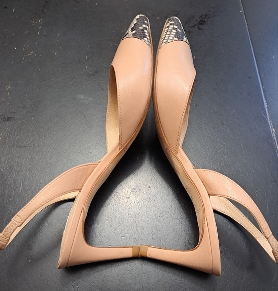 L.K. Bennett London Keira Snakeskin Cap Toe Heels  Size 7 (37.5) - Picture 9 of 12